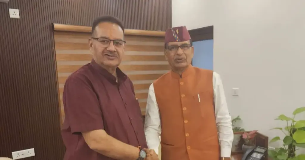 कृषि मंत्री गणेश जोशी, शिवराज सिंह चौहान