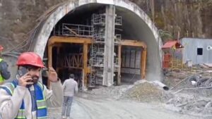 silkyara-tunnel_b12a1dabfac12351f7549ca0de41b5ed_copy_956x538